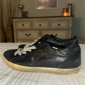 Super star Golden Goose Black Leather Sneakers with Cream Soles